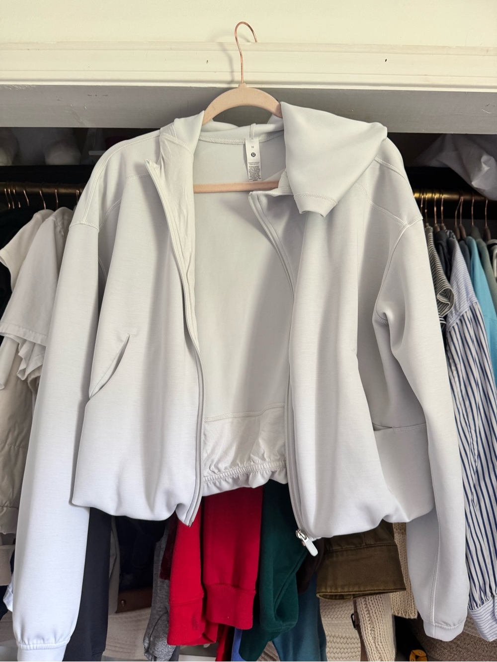 LULULEMON cropped sweater